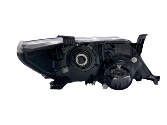 Head Lamp Fortuner 2012 (HID)